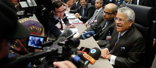 La OPEP rehúsa bajar la producción de petróleo - Sputnik Mundo