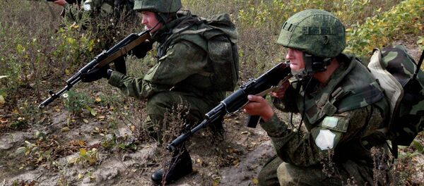 Los ejercicios Vostok 2014 - Sputnik Mundo