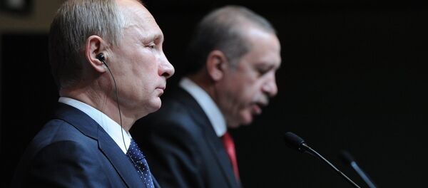 Presidente de Rusia, Vladímir Putin y presidente de Turquía, Recep Tayyip Erdogan (archivo) - Sputnik Mundo