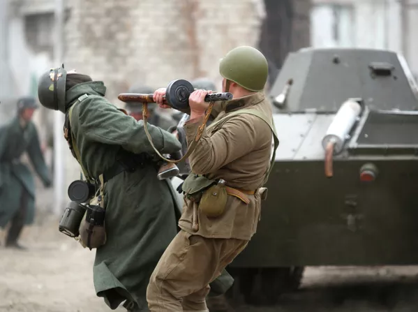 Reconstrucción histórico-militar de la Batalla de Stalingrado Reconstrucción histórico-militar de la Batalla de Stalingrado - Sputnik Mundo