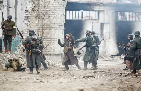 Reconstrucción histórico-militar de la Batalla de Stalingrado Reconstrucción histórico-militar de la Batalla de Stalingrado - Sputnik Mundo
