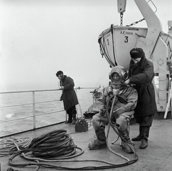 Lenin, el rompehielos atómico que conquistó el Ártico - Sputnik Mundo