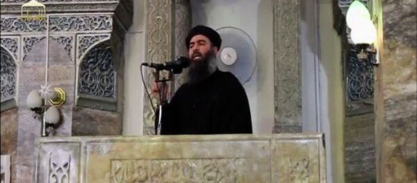 Abu Bakr al-Baghdadi, líder del grupo yihadista Daesh (archivo) - Sputnik Mundo