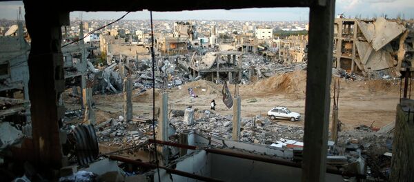 Ruinas de las casas en el este de la ciudad de Gaza, 01 de diciembre 2014 Ruinas de las casas en el este de la ciudad de Gaza, 01 de diciembre 2014 - Sputnik Mundo