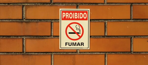 Brasil pone coto a los fumadores con una nueva Ley Antitabaco más restrictiva - Sputnik Mundo