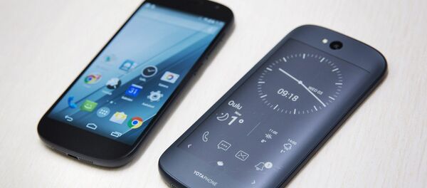 Presentación del YotaPhone 2 en Rusia - Sputnik Mundo